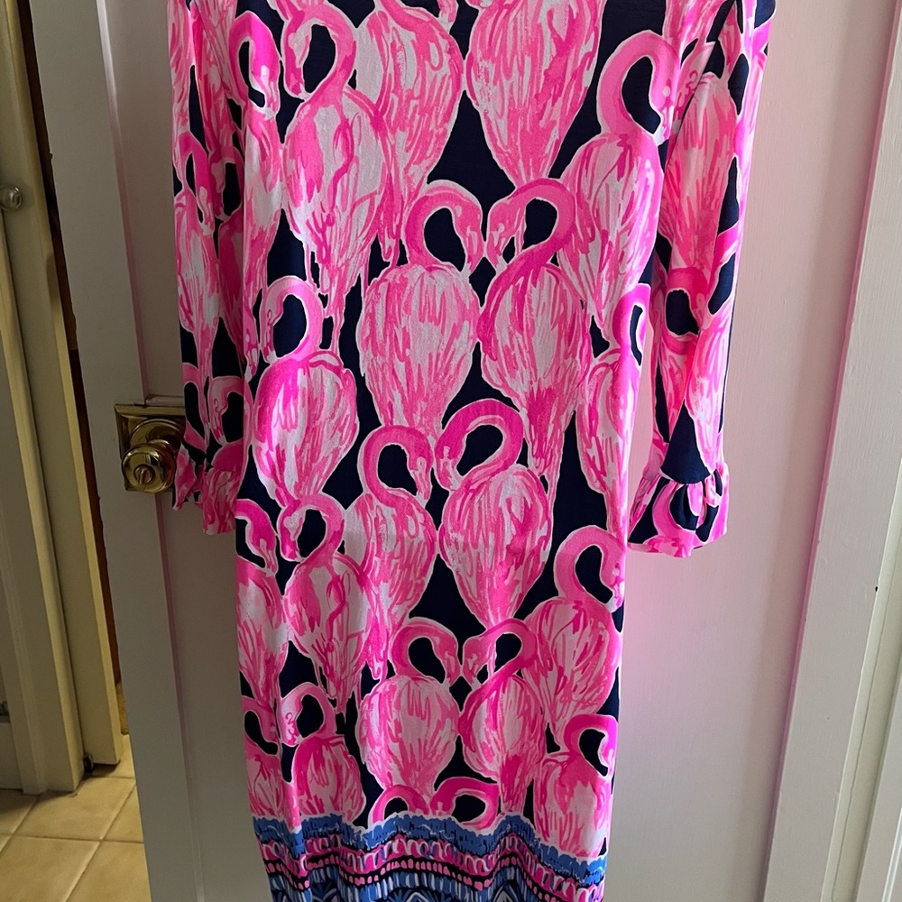 Lilly Pulitzer Vibrant Pink and Navy 3/4 sleeve knit dress. - Picture 2 of 4